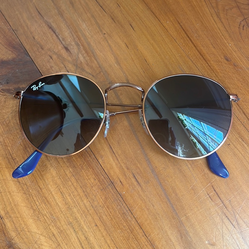 Ray-Bans Round Metal Sunglasses